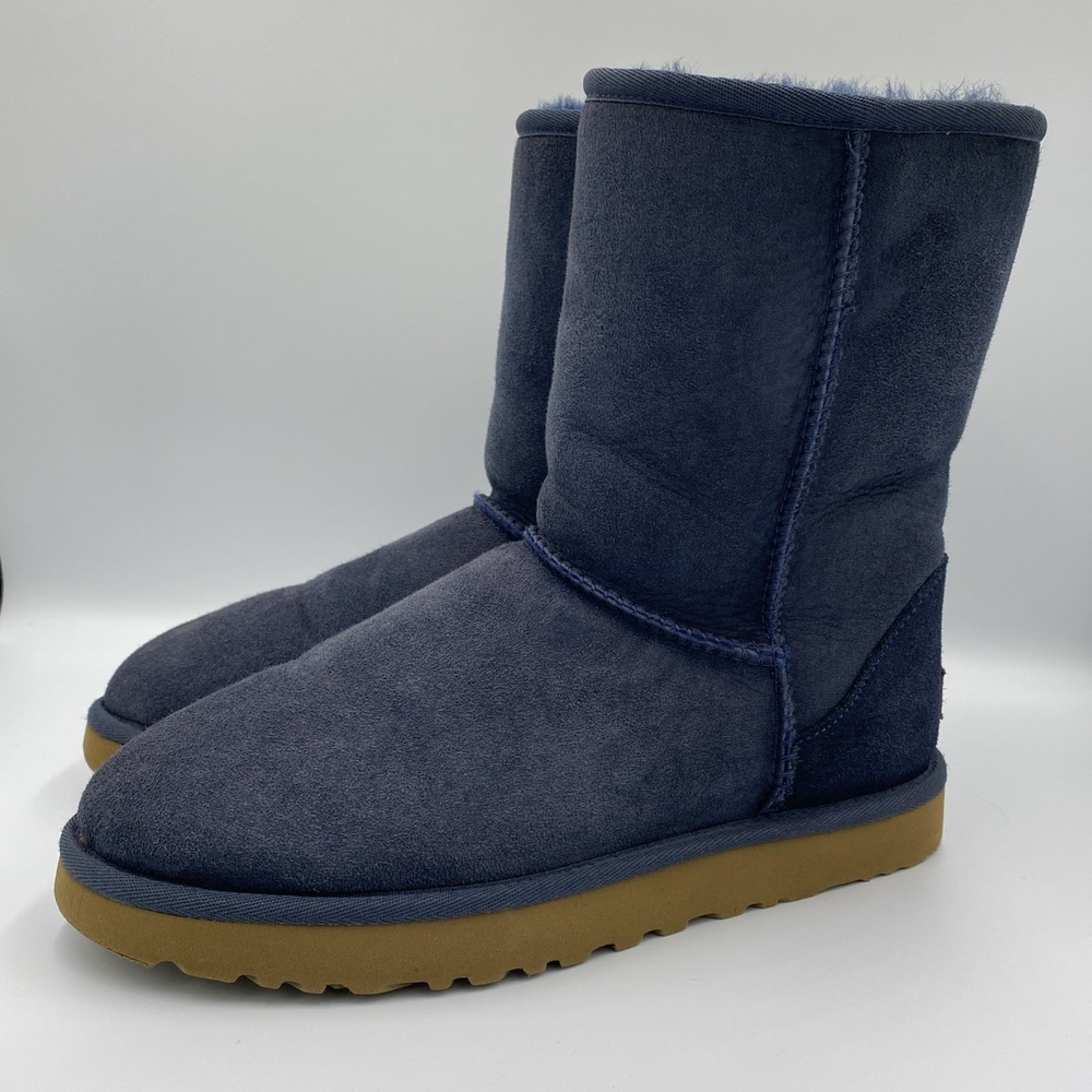 UGG Classic Short II Women's 9 Navy Blue Genuine Sheepskin Suede Boots 1016223